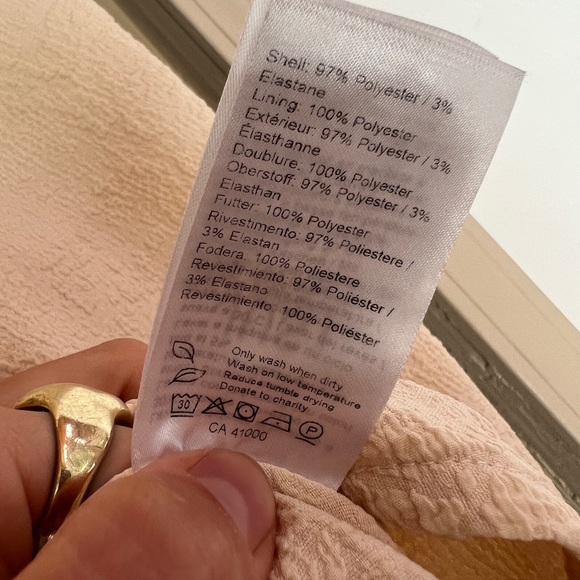 JUST Female cream textured blouse size Small Lisa Says Gah - Picture 8 of 8